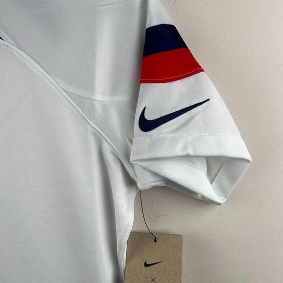 USMNT 2022/23 Stadium Home Nike Dri-FIT Soccer Jersey Women’s Size S NWT DN0778 - Picture 9 of 9